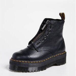 Dr. Martens Jadon